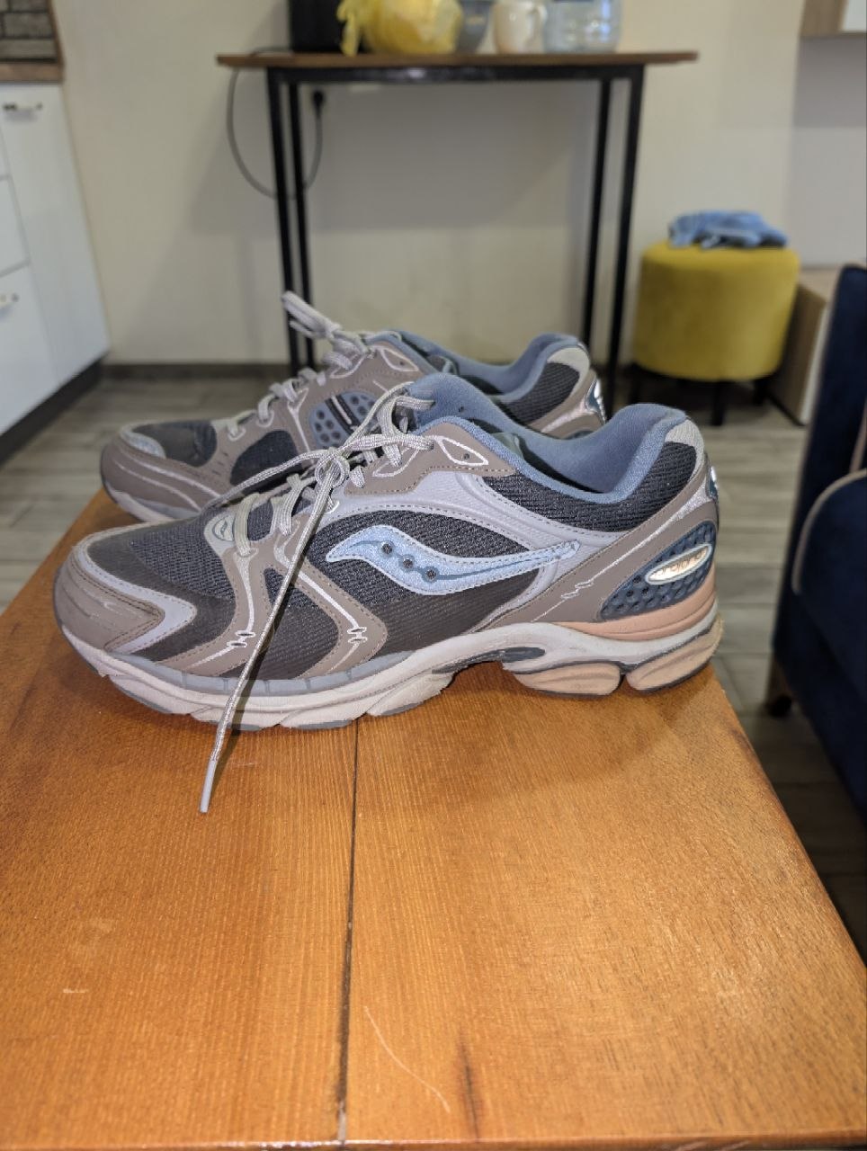 Saucony ProGrid Triumph 4 кроссовки, 44.5
