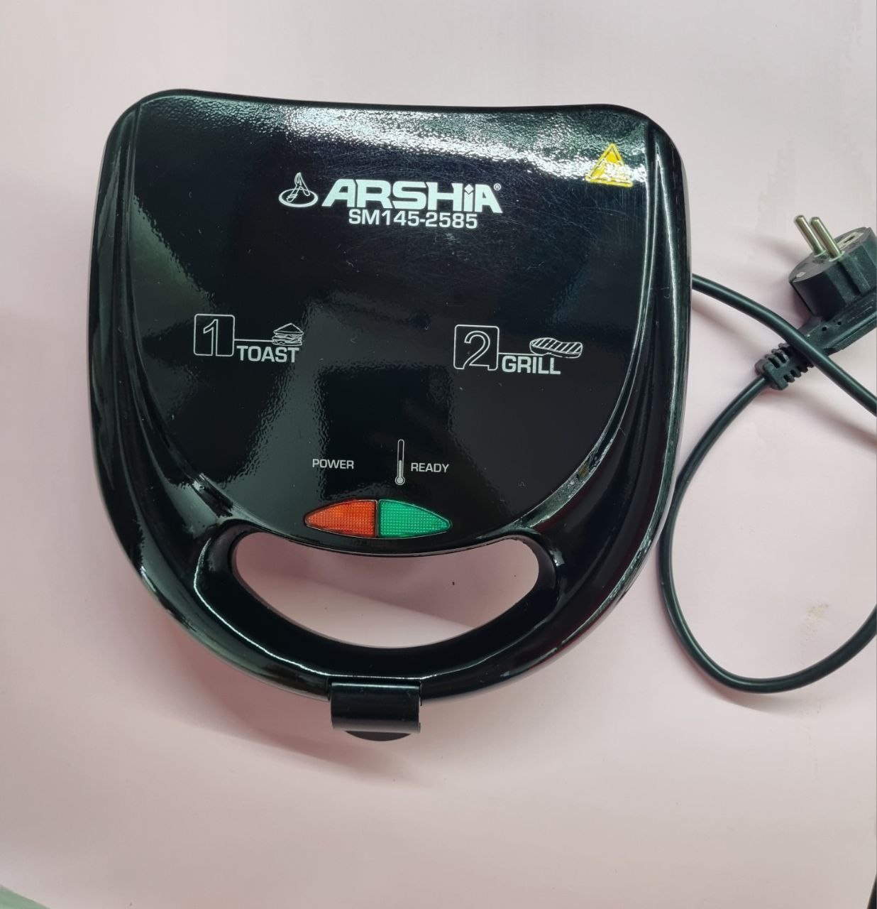 Сэндвичница-тостер Arshia SM145-2585