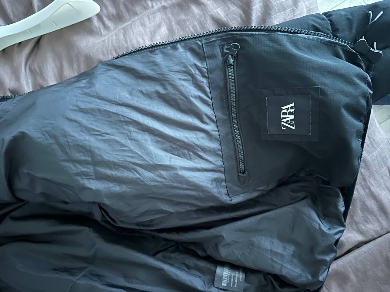 Мужской пуховик Zara, размер L