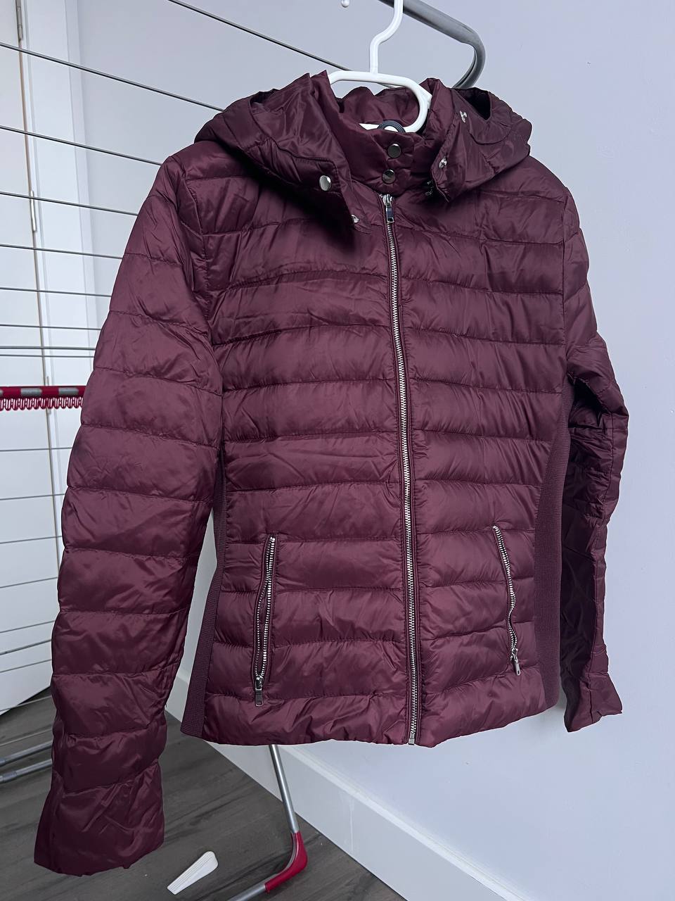 Куртка Zara тонкая пуховая