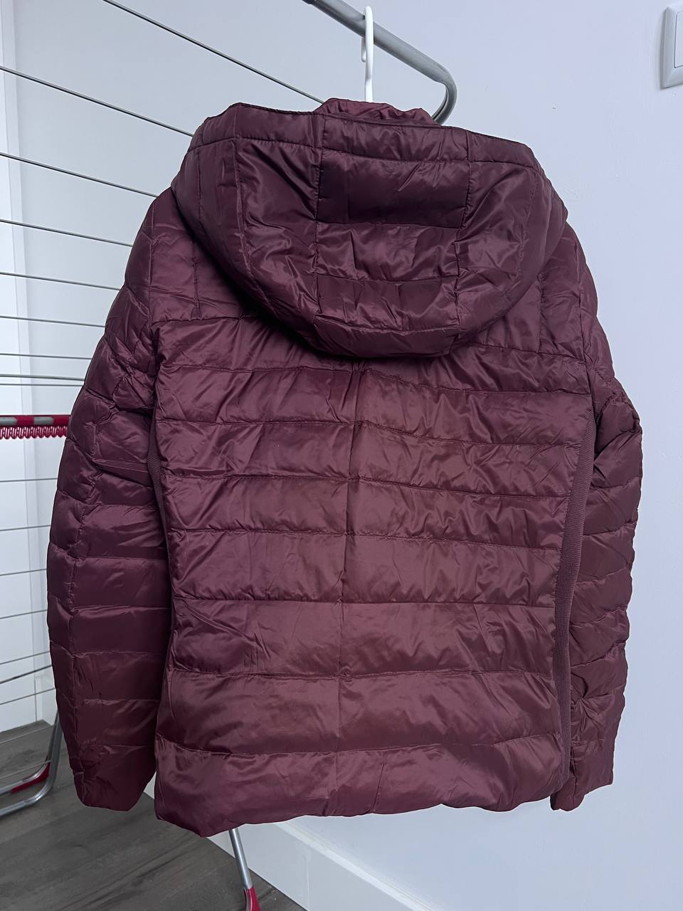 Куртка Zara тонкая пуховая
