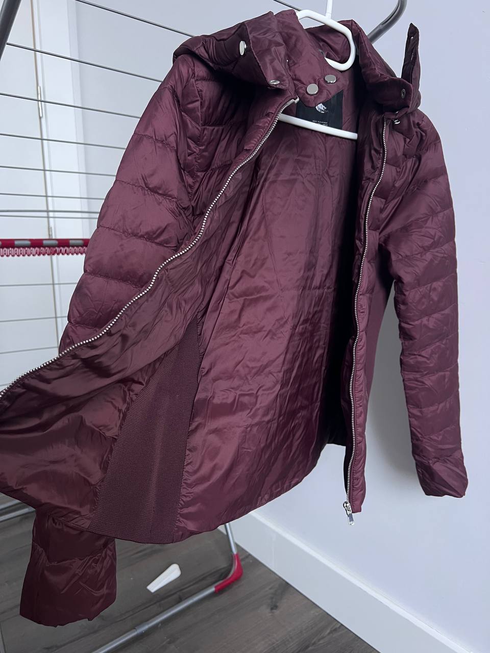 Куртка Zara тонкая пуховая