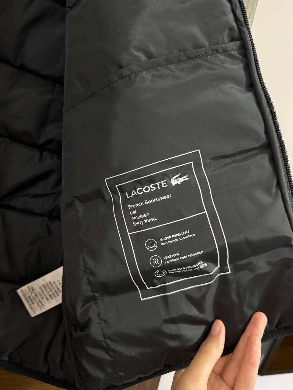 Куртка мужская Lacoste, размер M (маломерит)