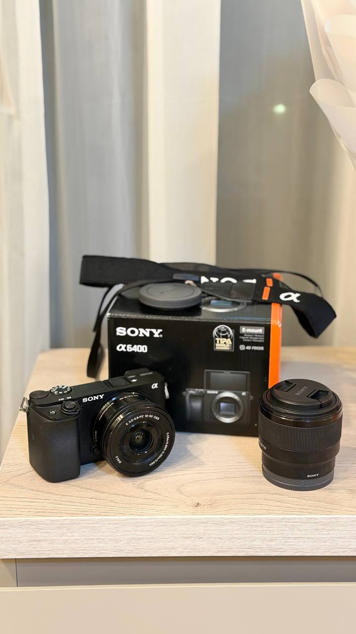 Sony A6400 + объективы FE 1.8/50mm и 3.5-5.6/16-50mm