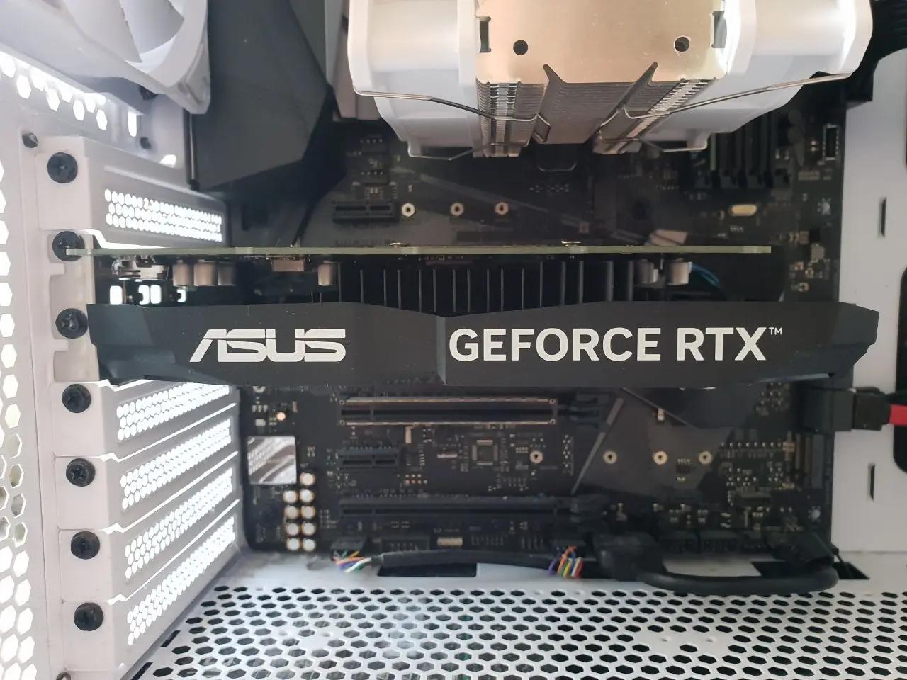 Игровой ПК: Intel Core i7-6700K, NVIDIA RTX 3050 6GB, 8GB DDR4