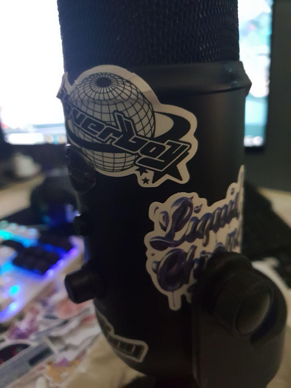 Микрофон Blue Yeti