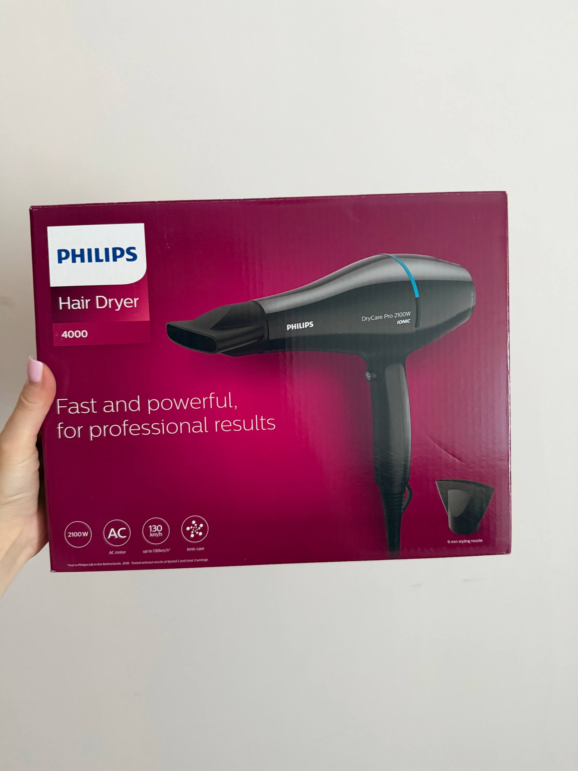 Фен Philips DryCare Pro 4000
