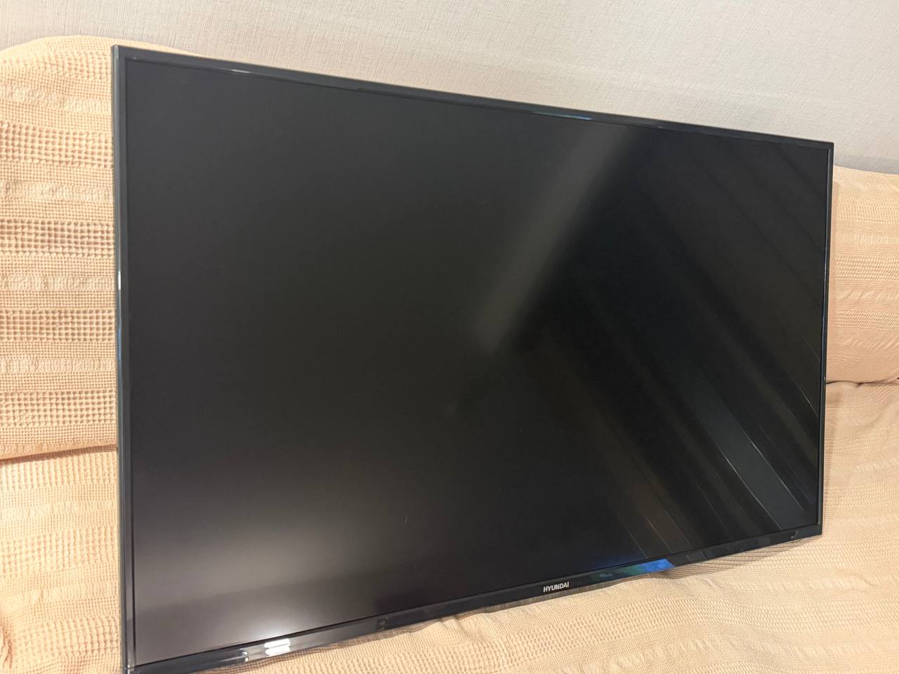 Телевизор Hyundai 43HY9800FHD 43 дюйма