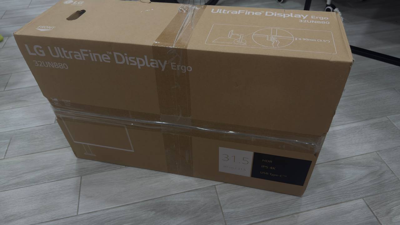 Монитор LG 32UN880-B 31.5" 4K IPS