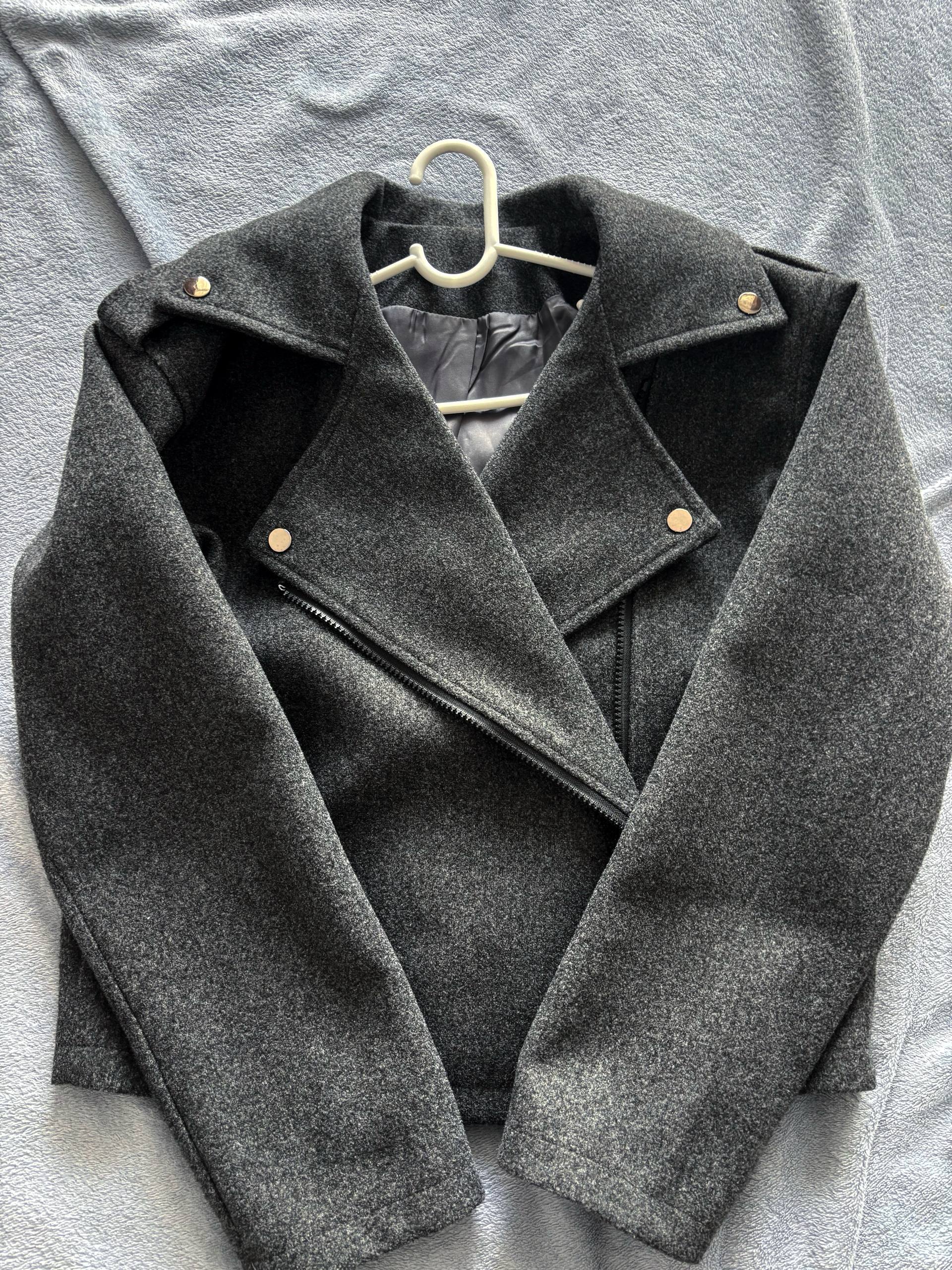 Куртка (S)