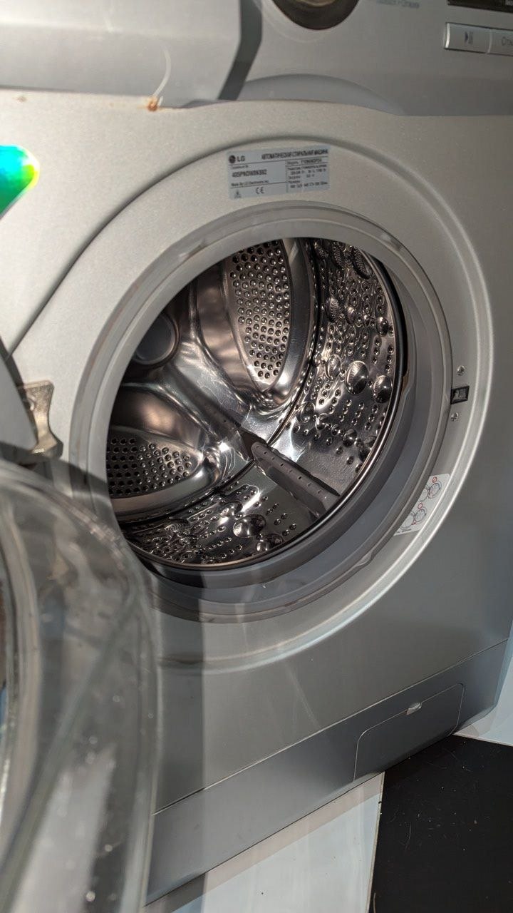 Стиральная машина LG Direct Drive 6 кг F1096NDP24