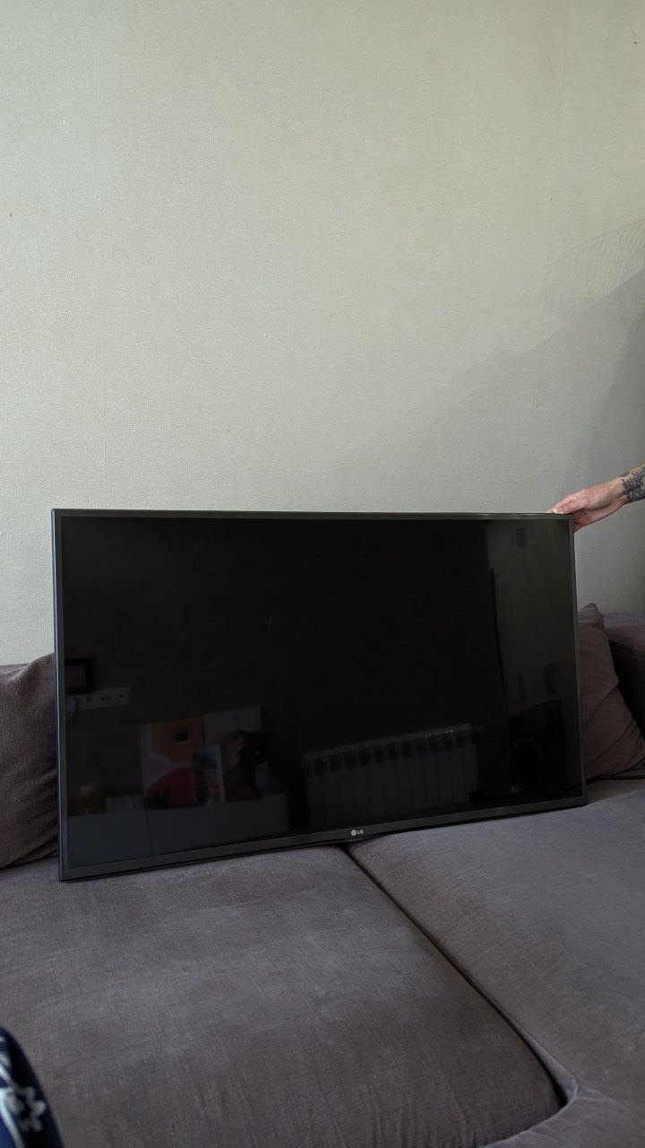 Телевизор LG 42LF650V 42" Smart TV Full HD
