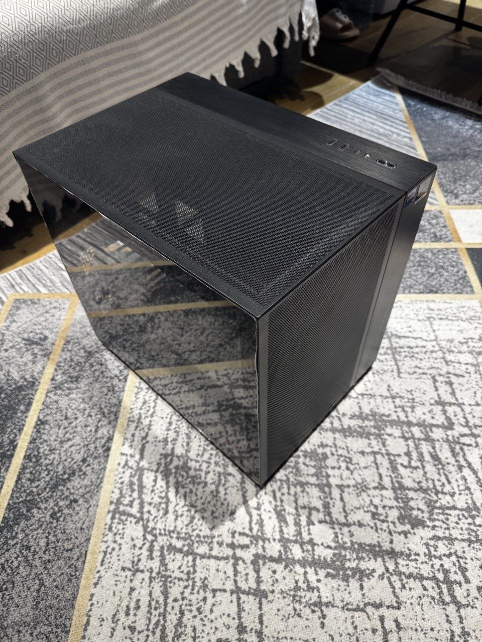 Корпус Lian Li O11 Air Mini