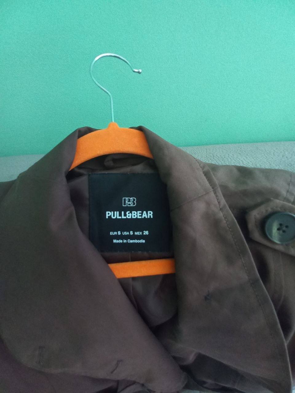 Куртка Pull&Bear коричневая размер S