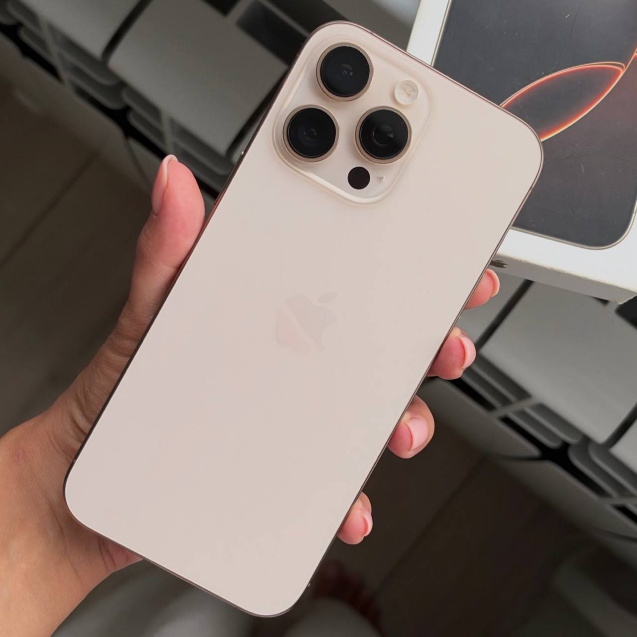 iPhone 16 Pro Max 256 ГБ