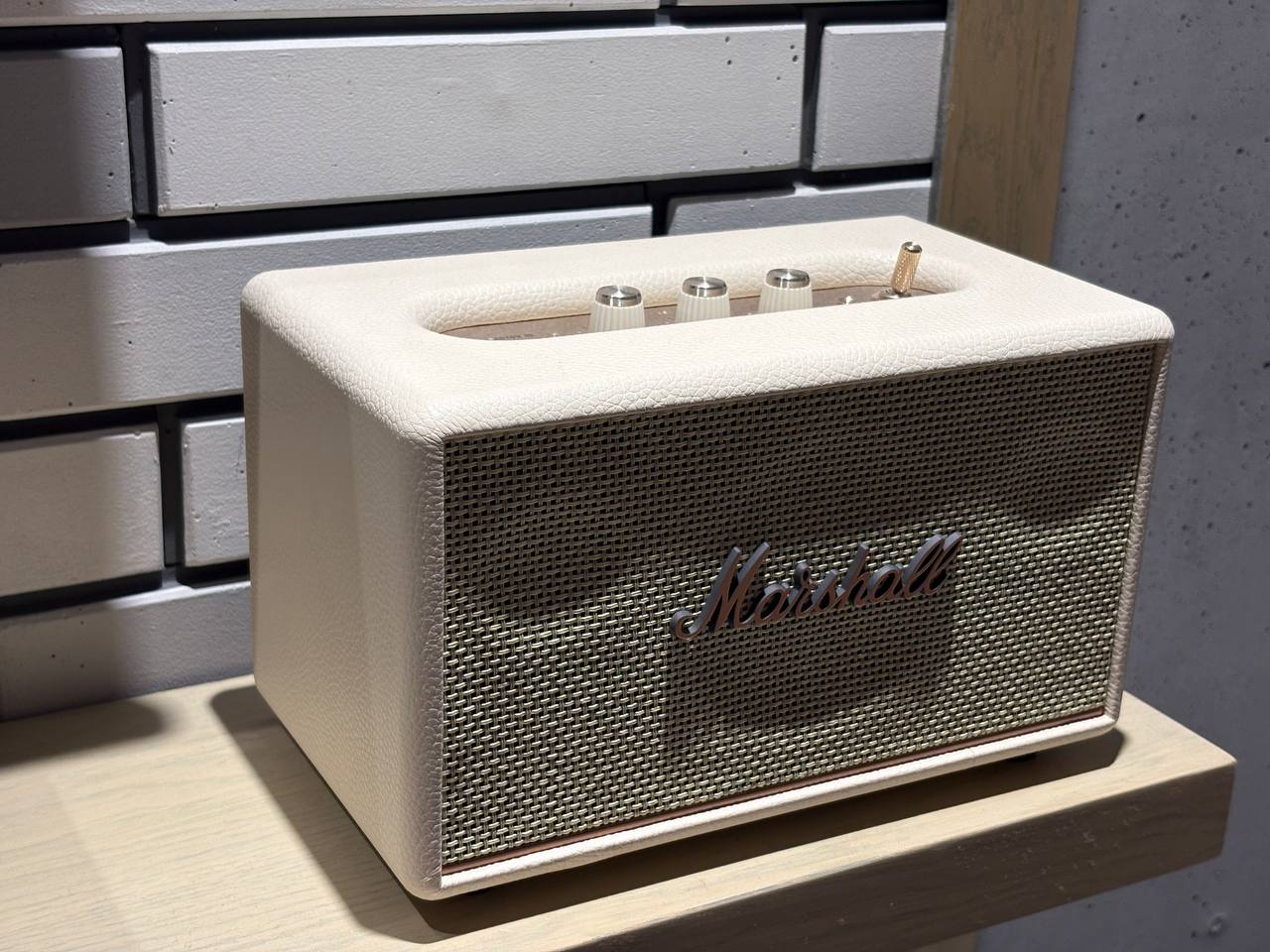 Колонка Marshall Acton 3