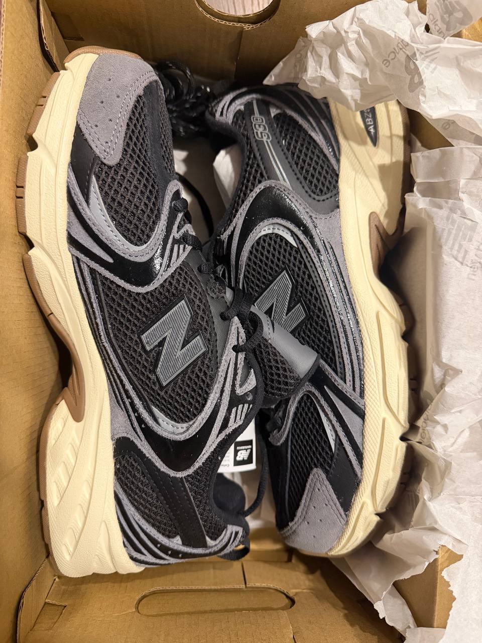 Кроссовки New Balance 530 U5309TN, размер 42.5