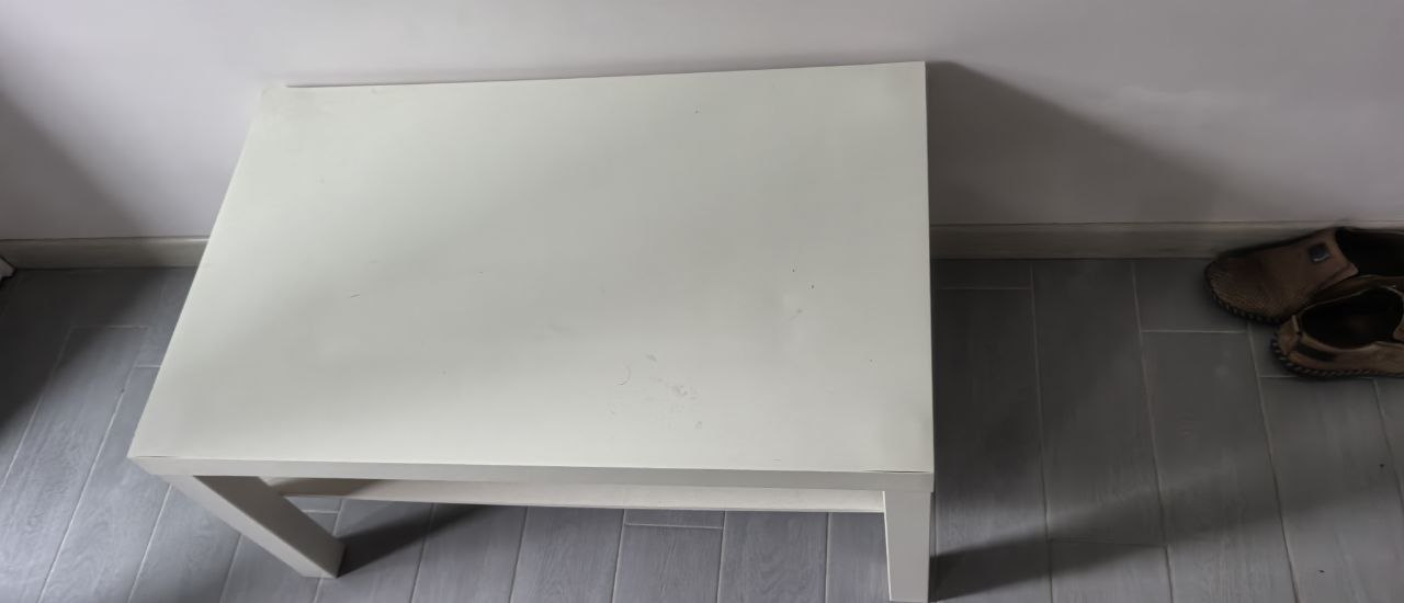 Стол IKEA (журнальный столик) 90х55х45