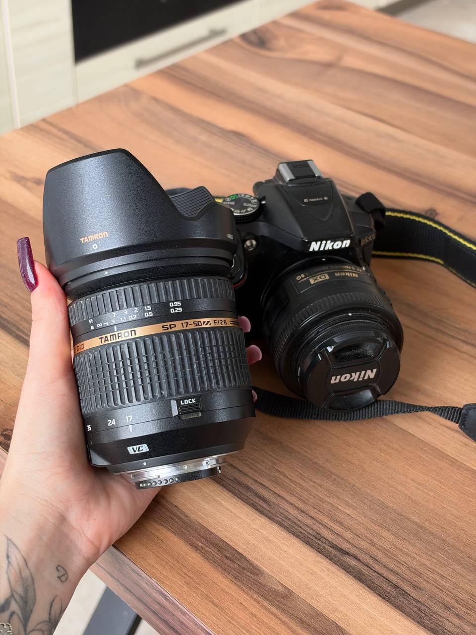 Фотокомплект Nikon D5300 + объективы Nikon 35mm f1.8G DX и Tamron SP 17-50mm f/2