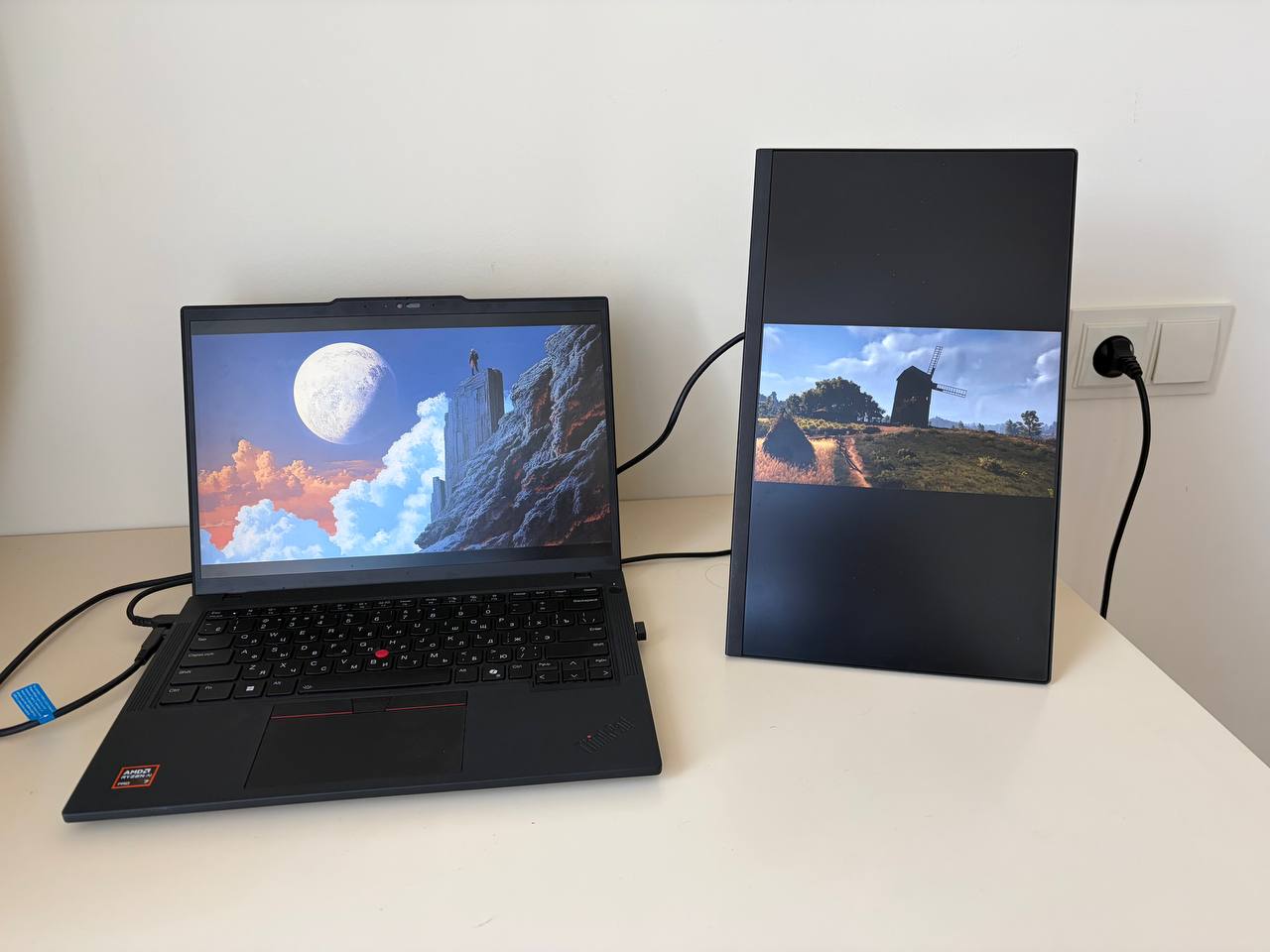 Портативный монитор Laptomo P5 15.6" 1920x1080 60Hz
