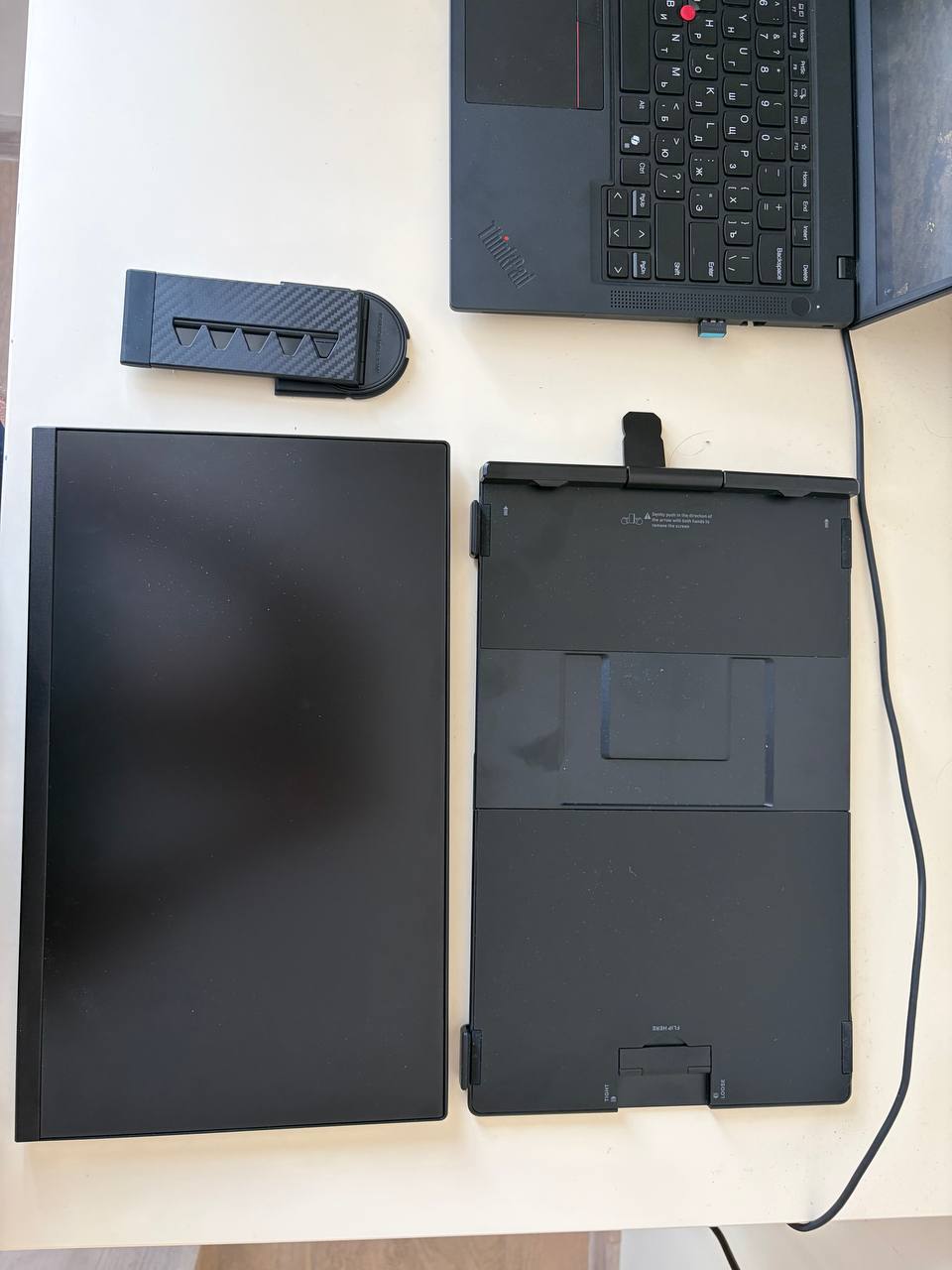 Портативный монитор Laptomo P5 15.6" 1920x1080 60Hz
