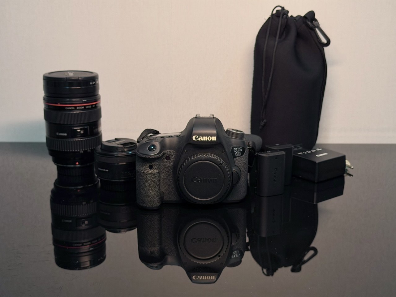 Комплект фототехники Canon EOS 6D + объективы EF 50mm f/1.8 STM и EF 28-70mm f/2