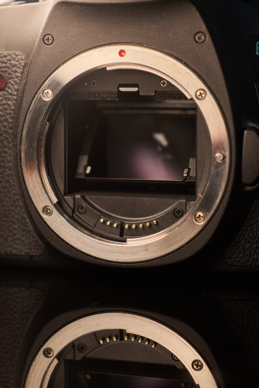 Комплект фототехники Canon EOS 6D + объективы EF 50mm f/1.8 STM и EF 28-70mm f/2