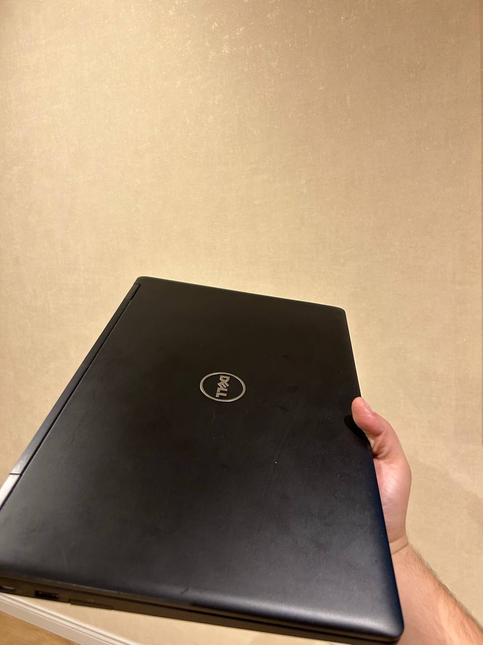 Dell Latitude 5580 15.6" i7-7820HQ 16GB