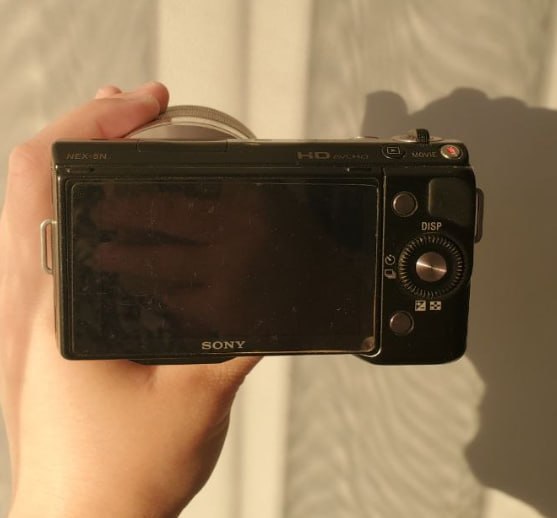 Фотоаппарат Sony Alpha NEX-5N с объективом SEL1855