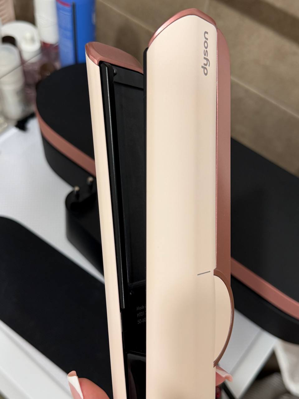 Dyson Airstrait розовый