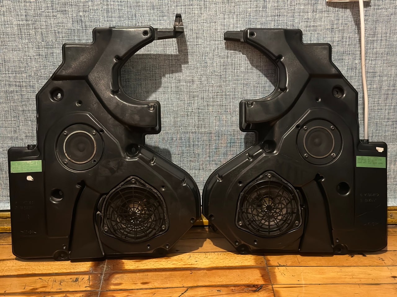 Оригинальные передние динамики Bose для Mercedes W140 (пара)
