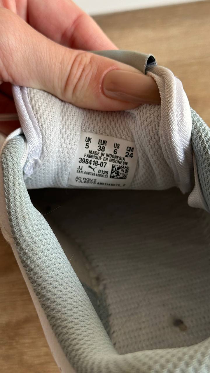 Puma кроссовки 38 размер
