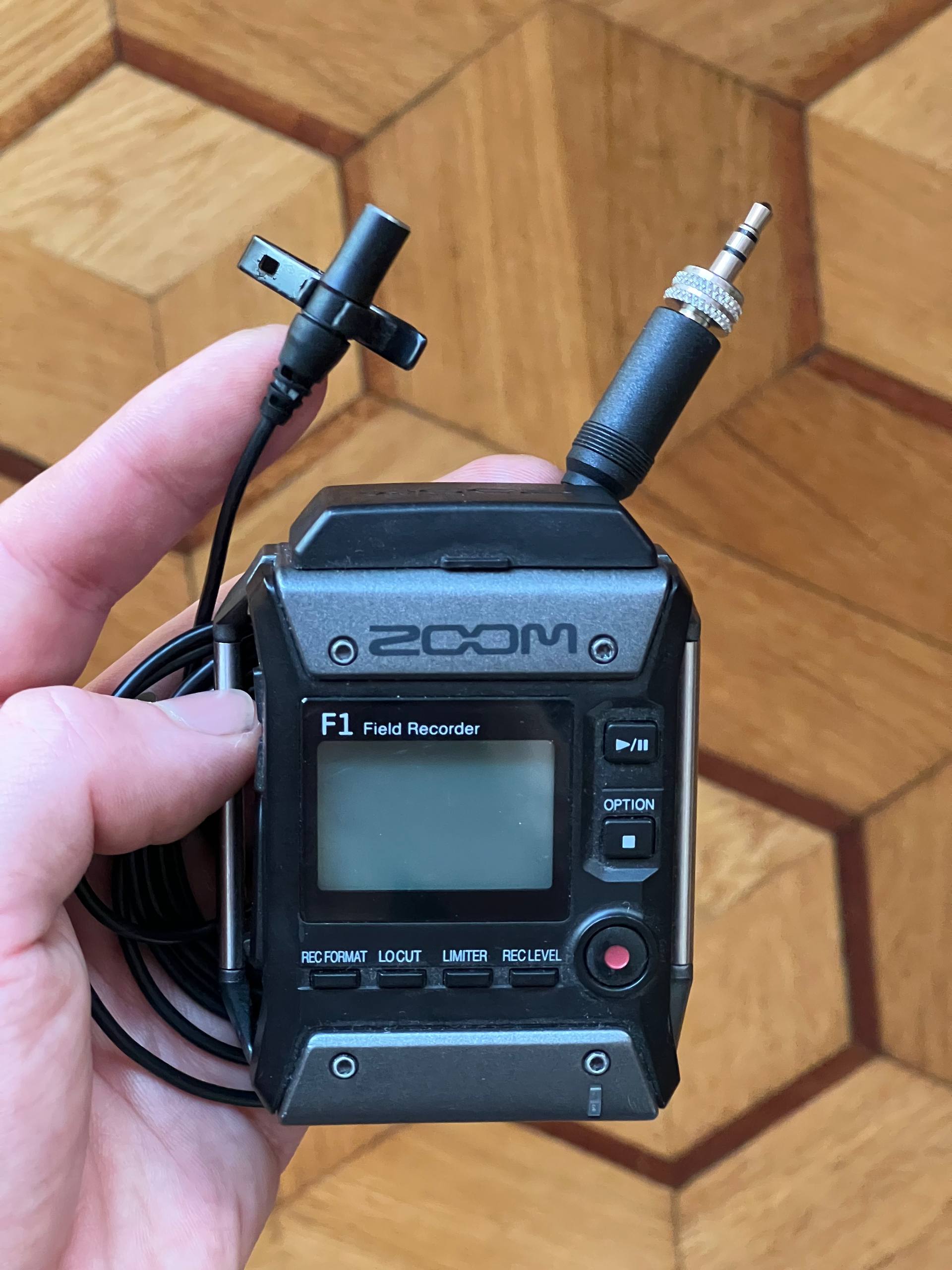 Аудиорекордер Zoom F1