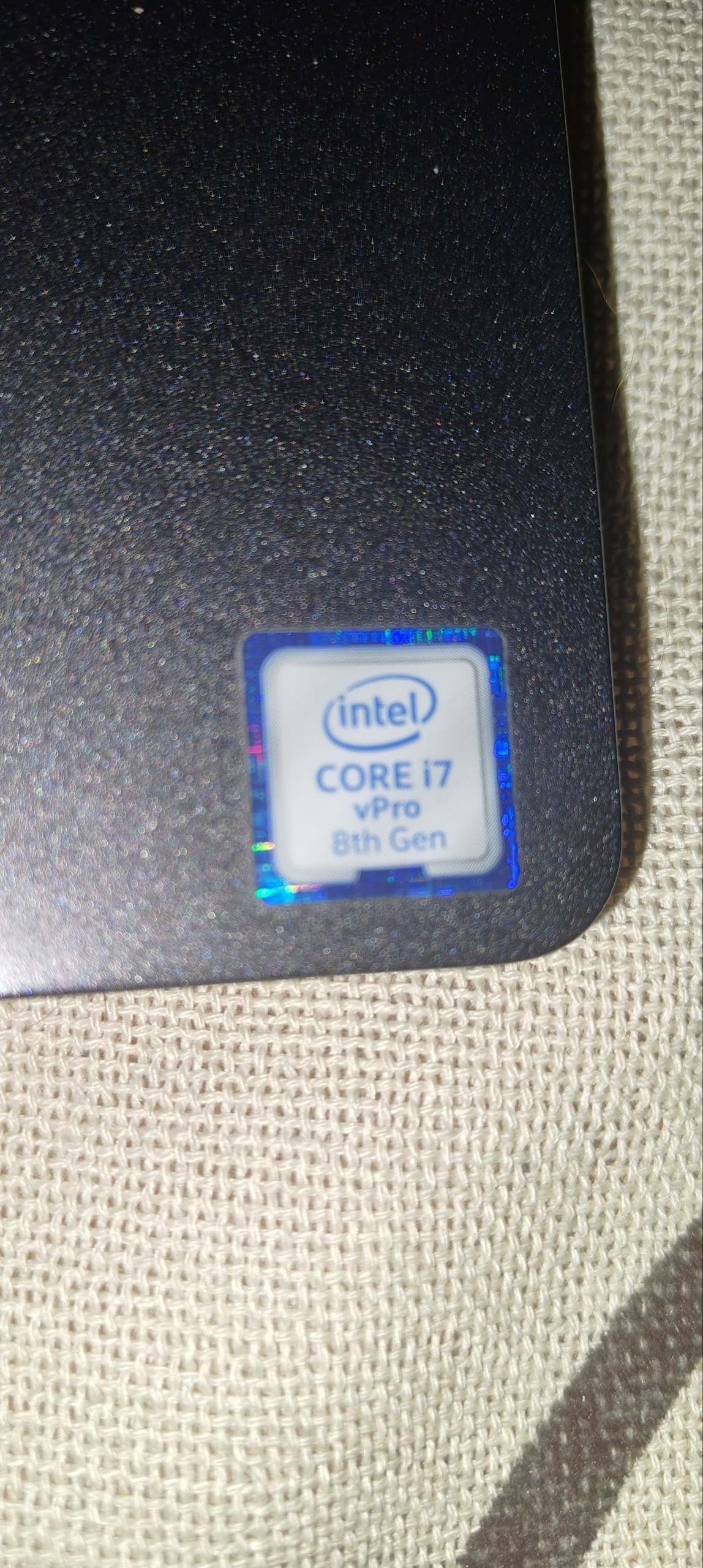 Ноутбук Dell 5500, Core i7, 16 ГБ ОЗУ, SSD 256 ГБ