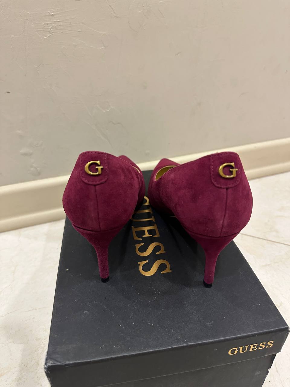 Новые Guess