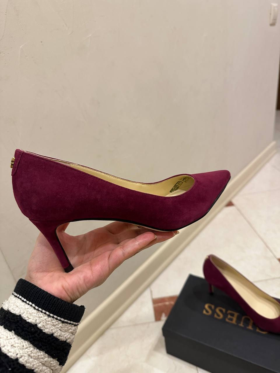 Новые Guess