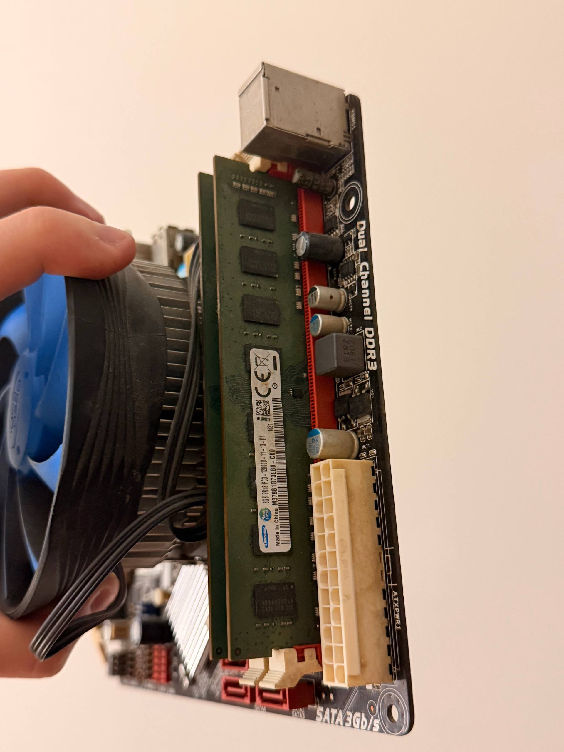 Комплект для ПК: i7-3770 + материнская плата mATX + 16 ГБ DDR3