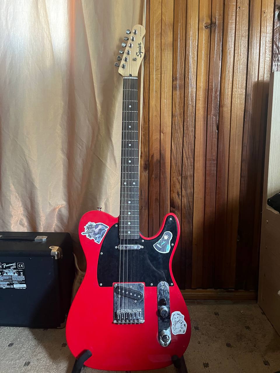 Squier Sonic Telecaster + комбоусилитель Fender Frontman 20G (комплект)