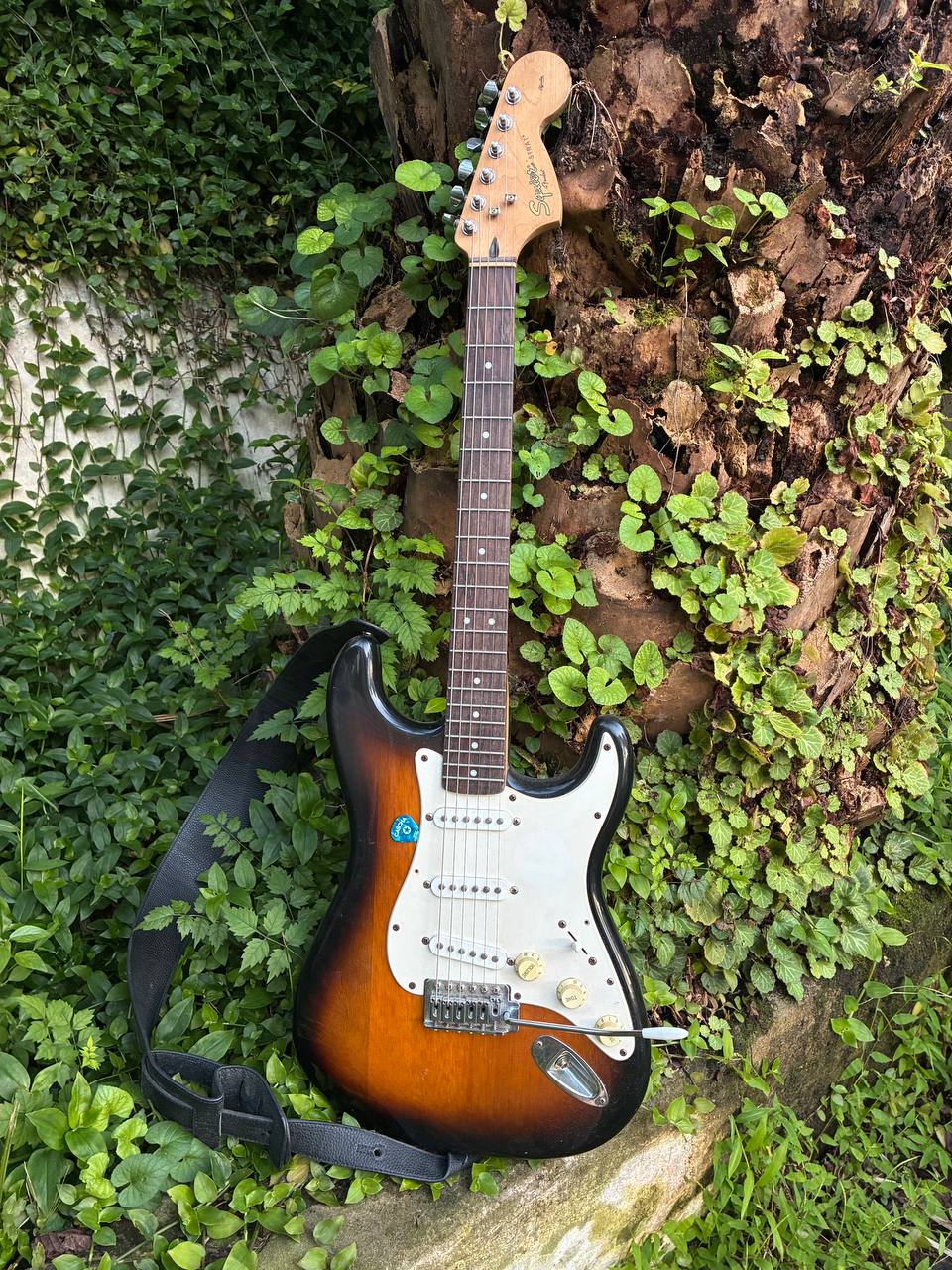 Squier Affinity Stratocaster (Sunburst)