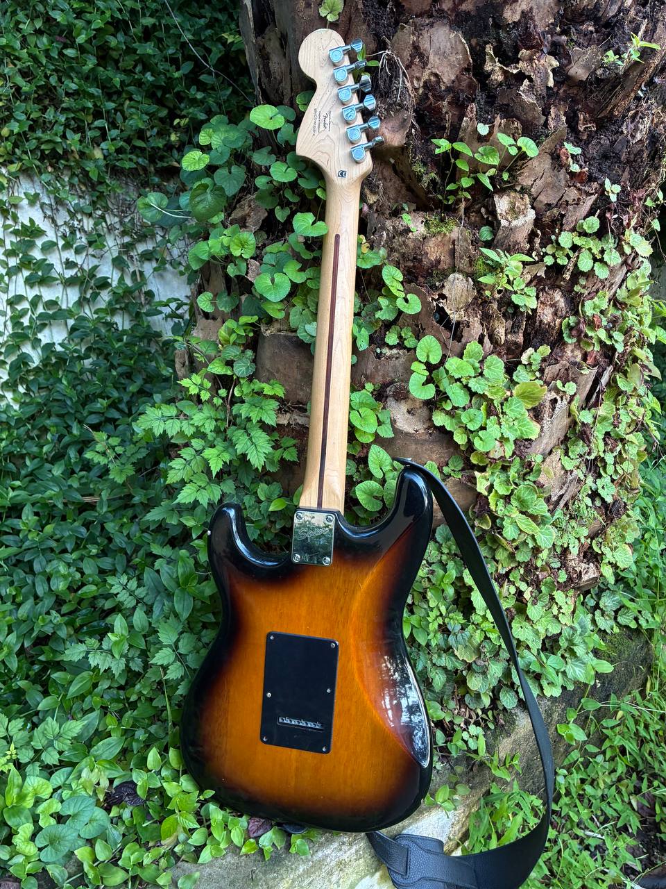 Squier Affinity Stratocaster (Sunburst)