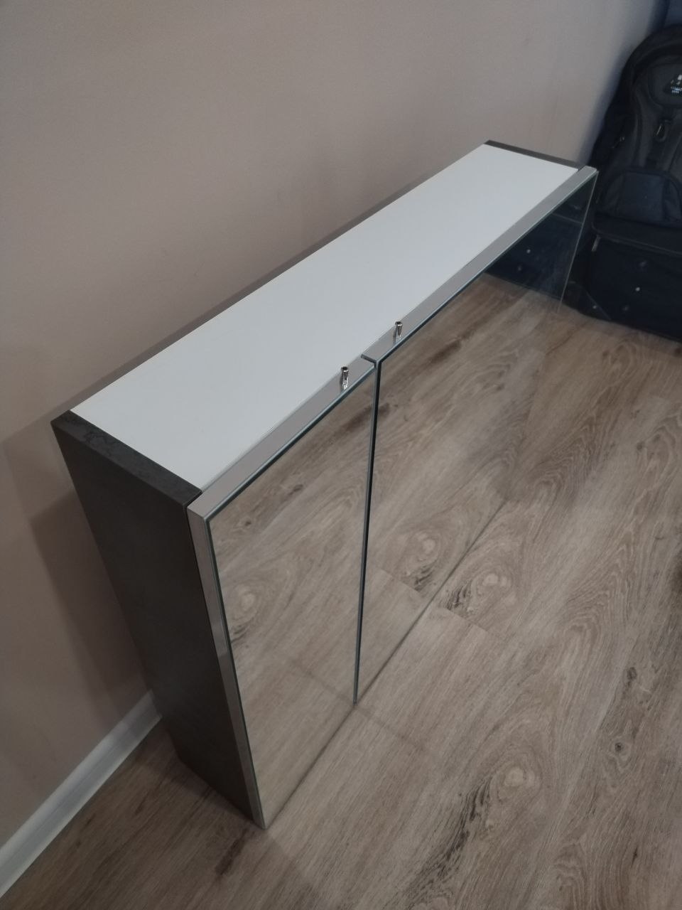 Зеркало для ванной комнаты с полками, 74×61 см