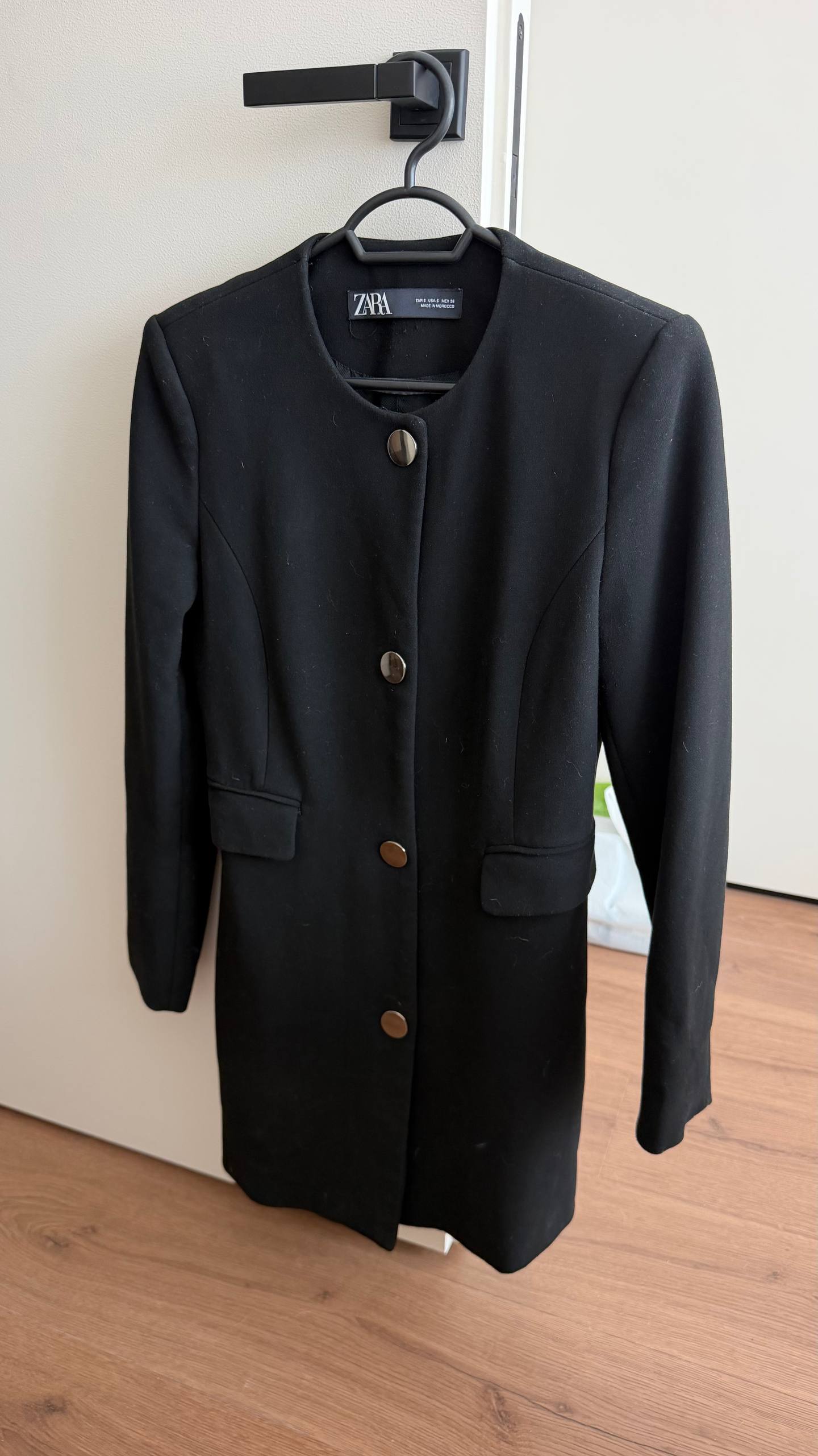 Приталенный пиджак ZARA