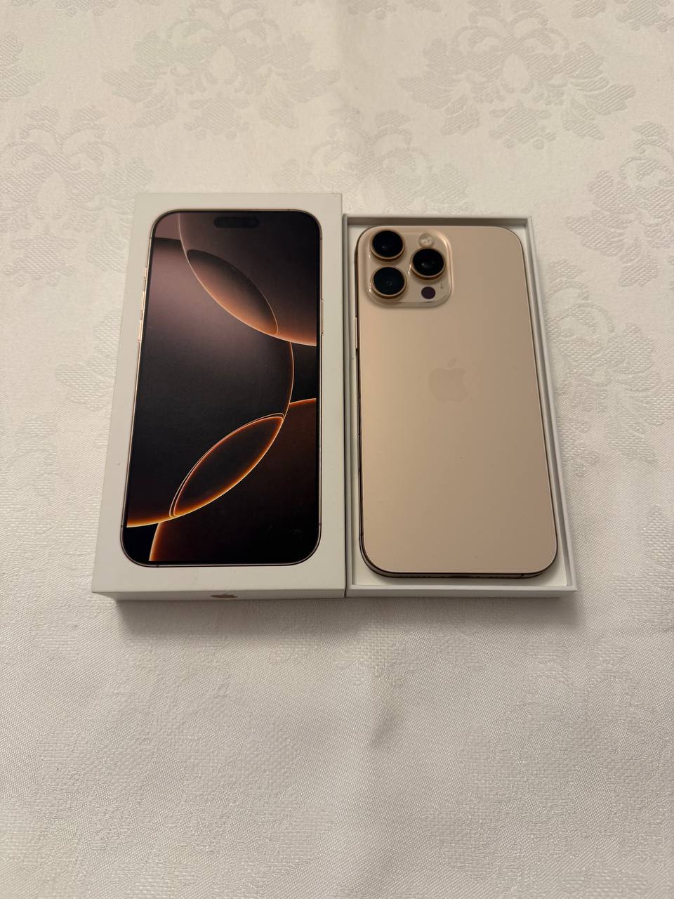 iPhone 16 Pro Max 256GB Desert Titanium