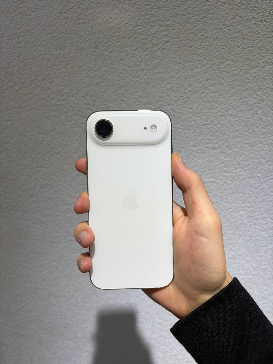 iPhone Air 256GB золотой