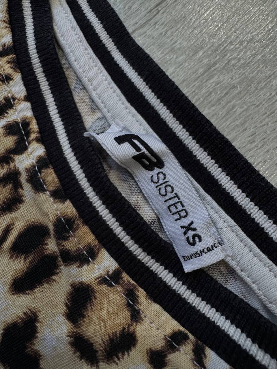 Короткие футболки XS/S