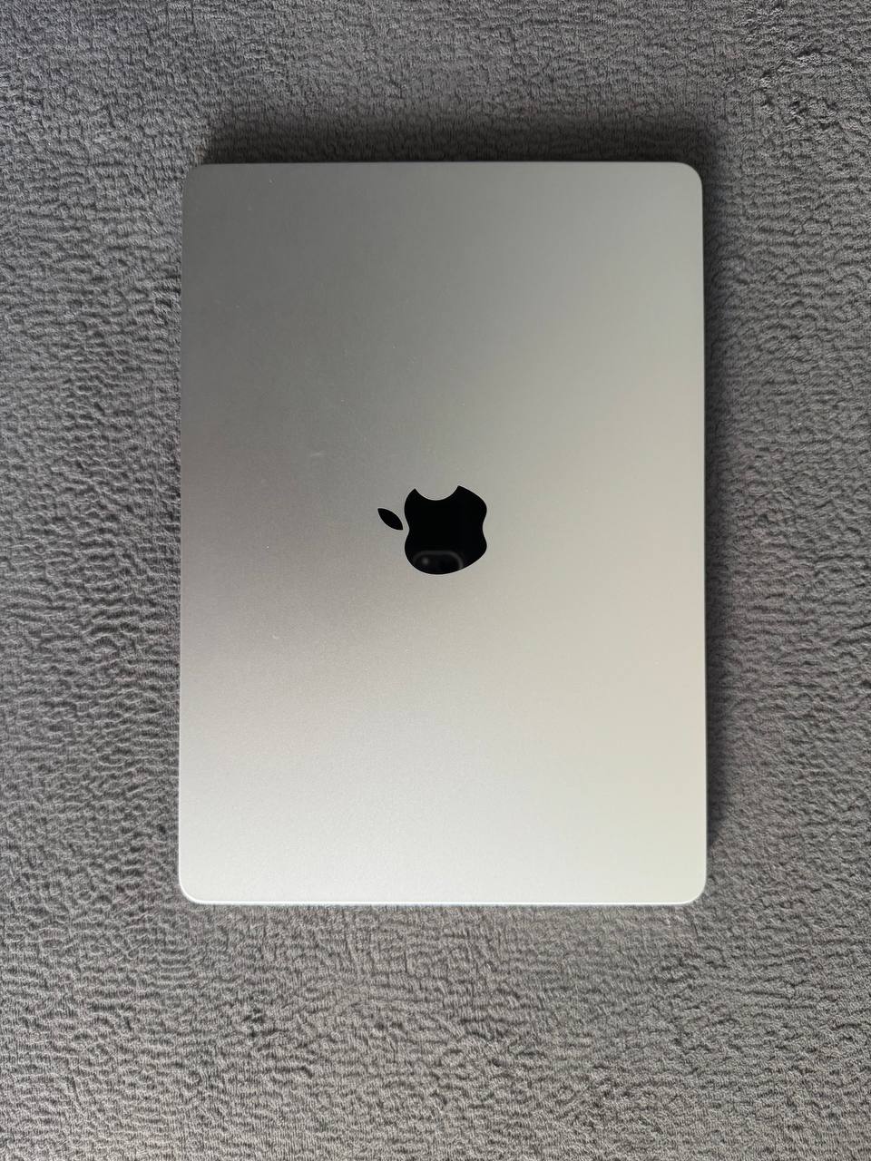 MacBook Air 13" M4 2025, 16/256 ГБ