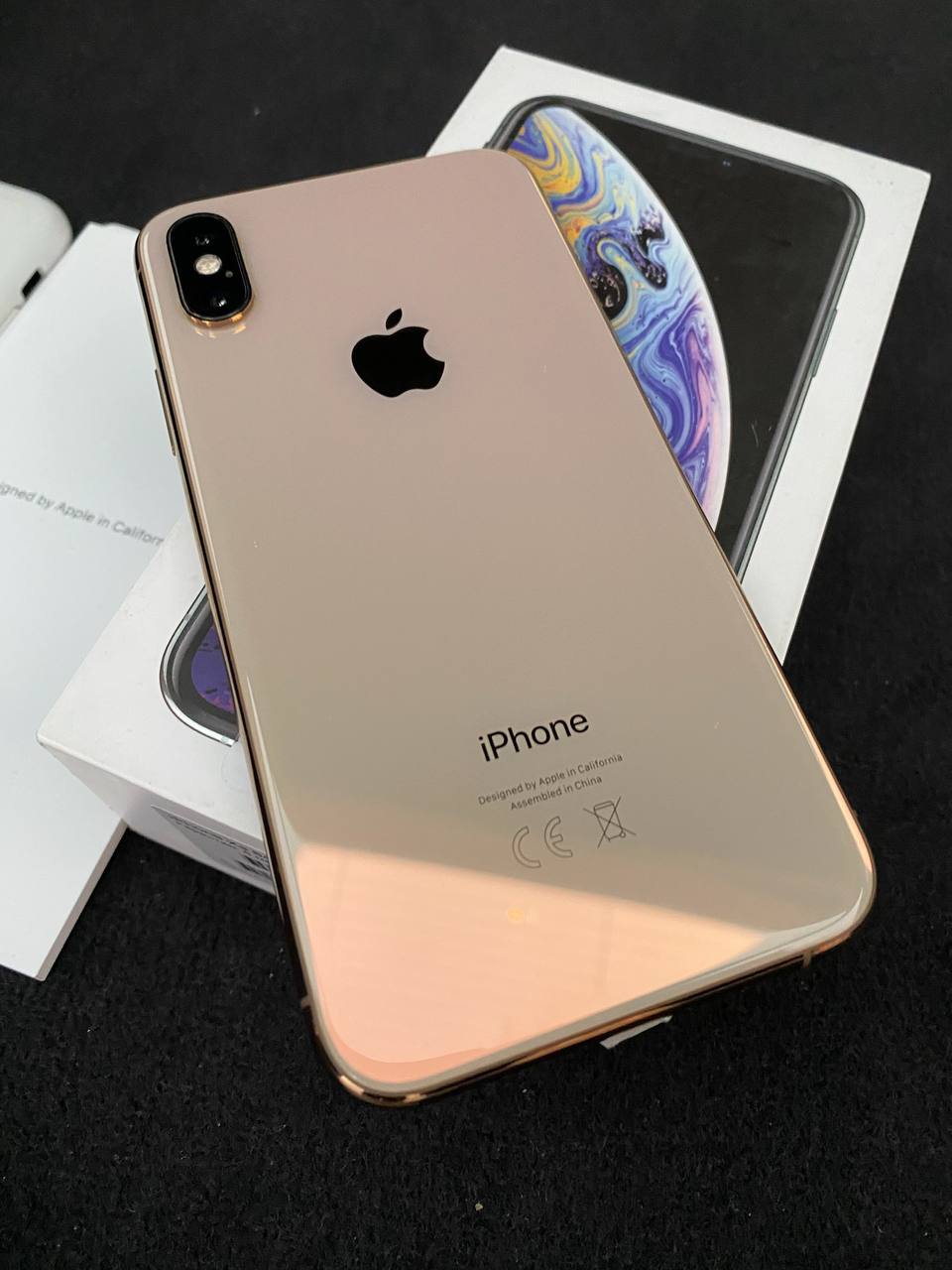 iPhone XS