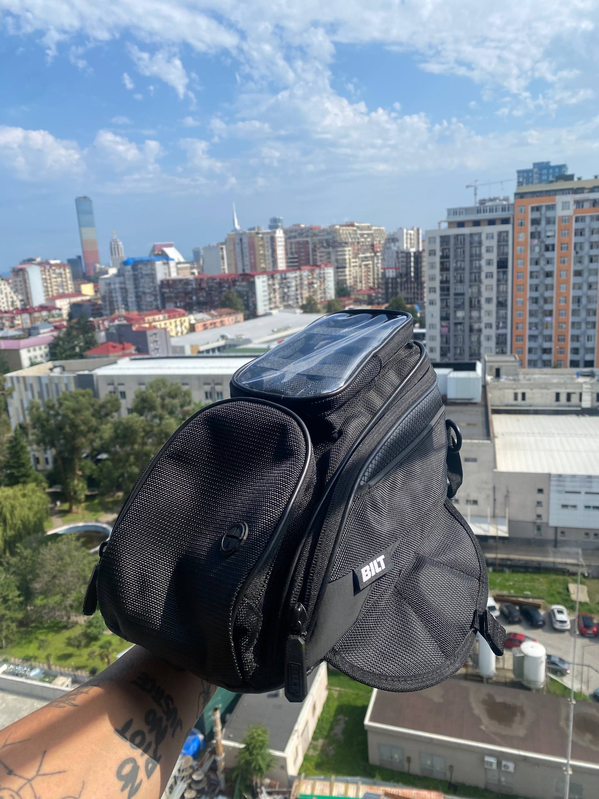 Туристическая сумка на бак Bilt v3