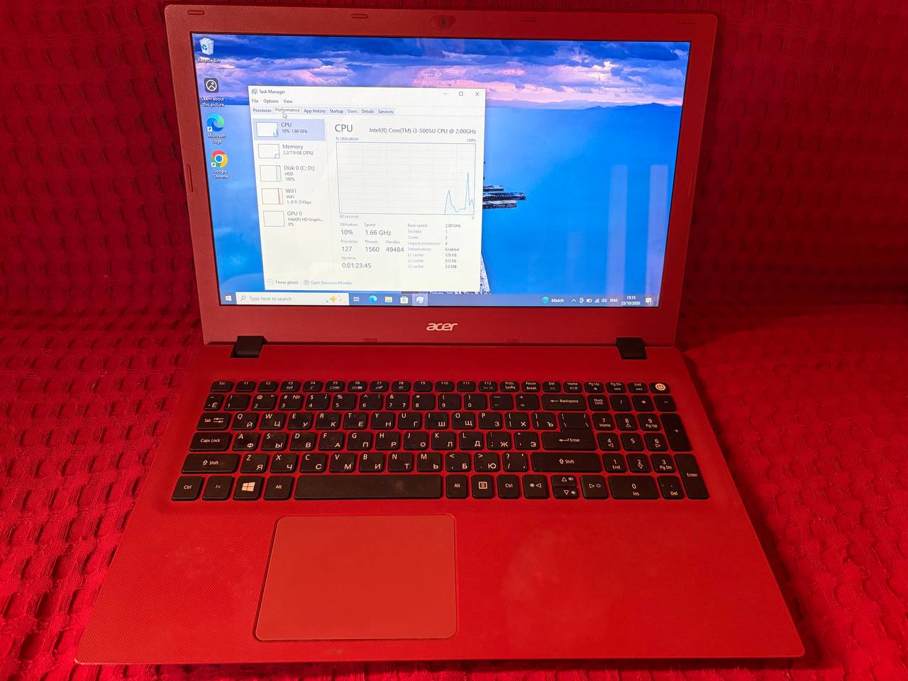 Ноутбук Acer с Intel Core i3-5005U, 8GB RAM
