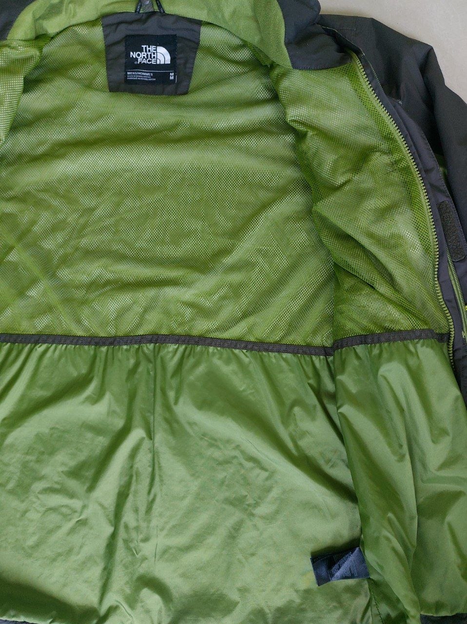 Куртка The North Face с мембраной Dry Vent, размер M